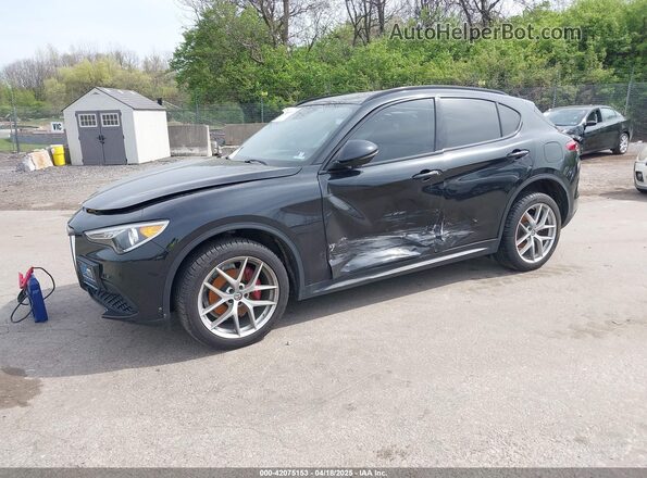 ZASPAKBN0K7C71772 2019 ALFA ROMEO STELVIO Black Առջևի ձախ երեք քառորդ տեսարան
