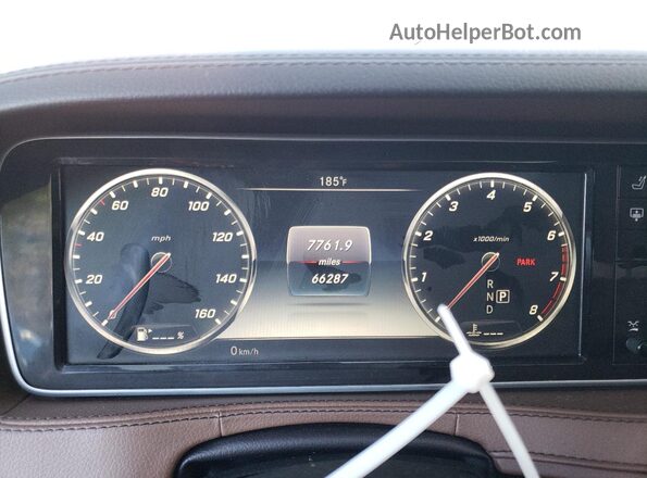 WDDUG8FB5HA313822 2017 MERCEDES-BENZ S White Vista del cuadro de instrumentos