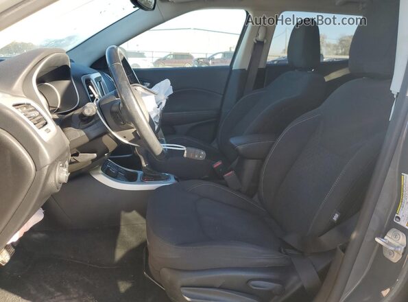 3C4NJDAB6KT792669 2019 JEEP COMPASS Gray Вид салону спереду