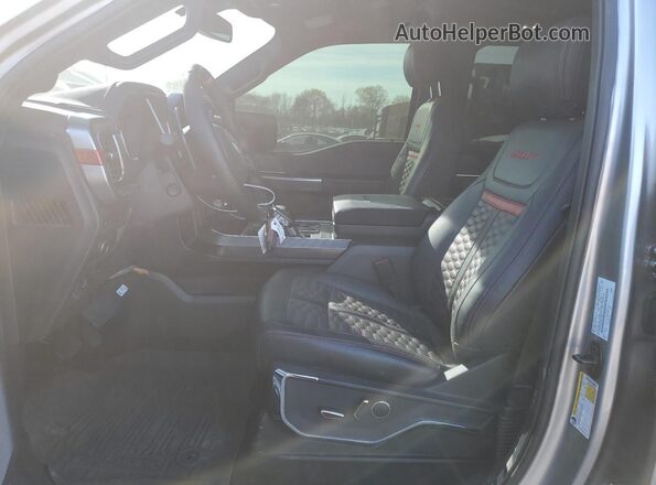1FTFW1RG3NFC44650 2022 FORD F150 Silver Vista interior delantera