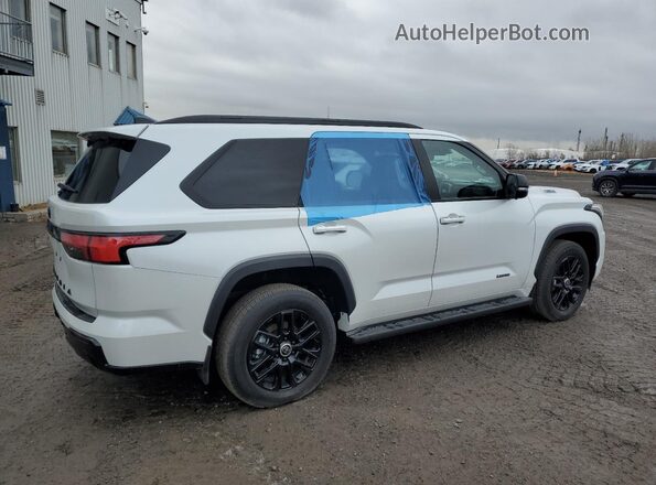 7SVAAABA4RX021568 2024 TOYOTA SEQUOIA White Rear right