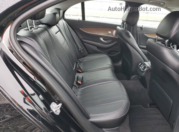 WDDZF4KB3JA386006 2018 MERCEDES-BENZ E Black Հետևի նստատեղերի տեսք