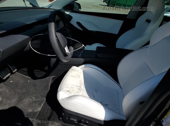 5YJ3E1ET0RF825803 2024 TESLA MODEL Черный 
