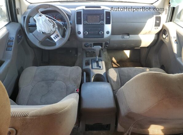 1N6DD0EV9HN750146 2017 NISSAN FRONTIER Белый Вид панели приборов