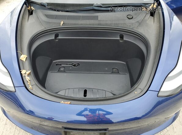 5YJ3E1EB1LF648094 2020 TESLA MODEL Blue Widok wnętrza z tyłu