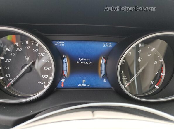 ZN661XUL9LX342335 2020 MASERATI LEVANTE Синий Вид щитка приборов