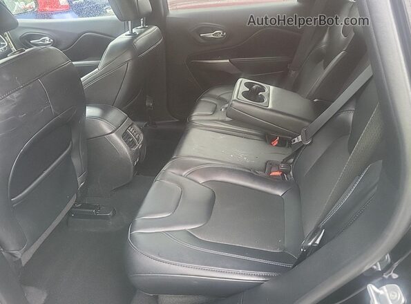 1C4PJLLB3MD116284 2021 JEEP CHEROKEE  Задняя правая четверть