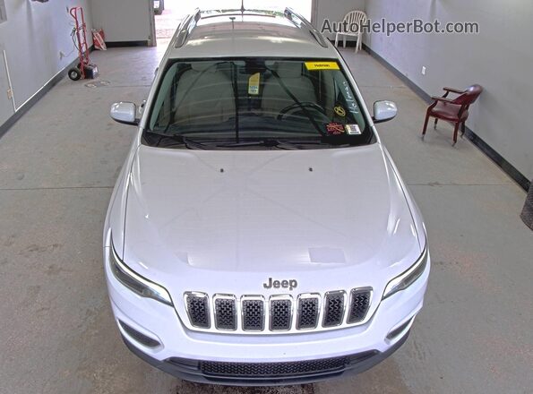 1C4PJMCB4LD626101 2020 JEEP CHEROKEE  Вид задньої частини салону