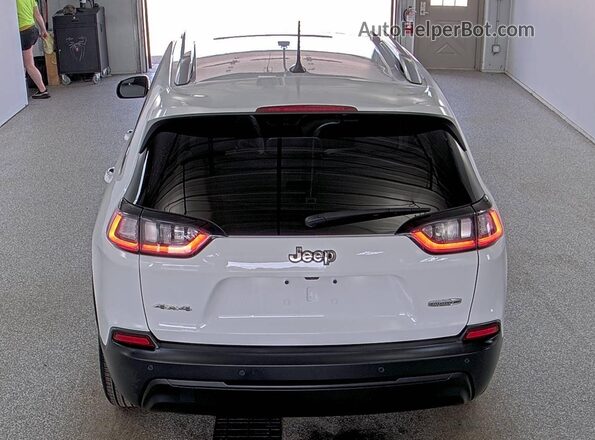 1C4PJMLB0MD215537 2021 JEEP CHEROKEE  