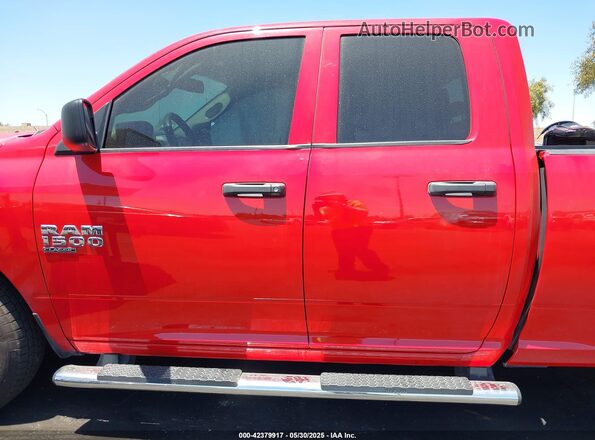 1C6RR6FG2LS139342 2020 RAM 1500 CLASSIC Red 360 interior view
