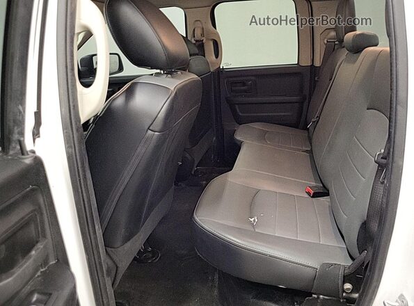 1C6RR7FG2MS577723 2021 RAM 1500 CLASSIC  Widok wnętrza 360 stopni