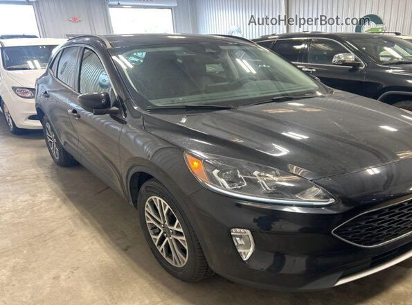 1FMCU0CZ3MUB25404 2021 FORD ESCAPE  Задняя левая четверть