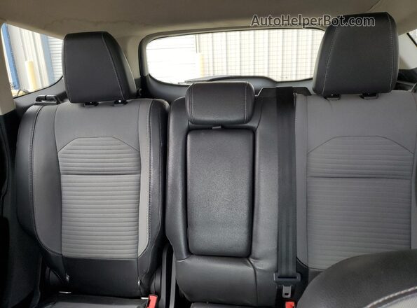 1FMCU0GD1HUD27100 2017 FORD ESCAPE Black უკანა სავარძლების ხედი