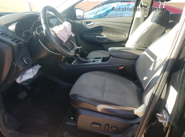 1FMCU0GD1HUD27100 2017 FORD ESCAPE Black წინა სალონის ხედი