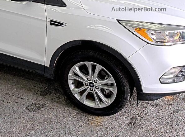 1FMCU0GD2KUC36960 2019 FORD ESCAPE  