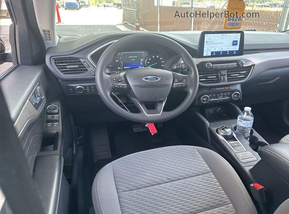 1FMCU9BZ2MUA50765 2021 FORD ESCAPE  Передняя левая четверть
