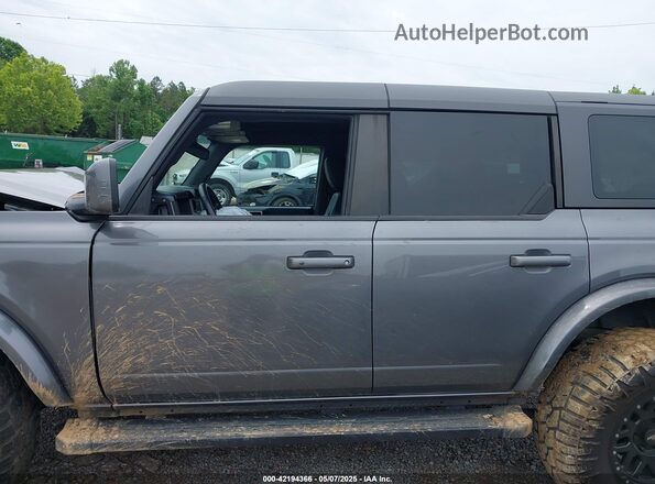 1FMDE5BH9PLB06017 2023 FORD BRONCO Gray Widok wnętrza 360 stopni