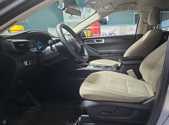 1FMSK8BH9MGA87622 2021 FORD FORD EXPLORER  Вид ззаду