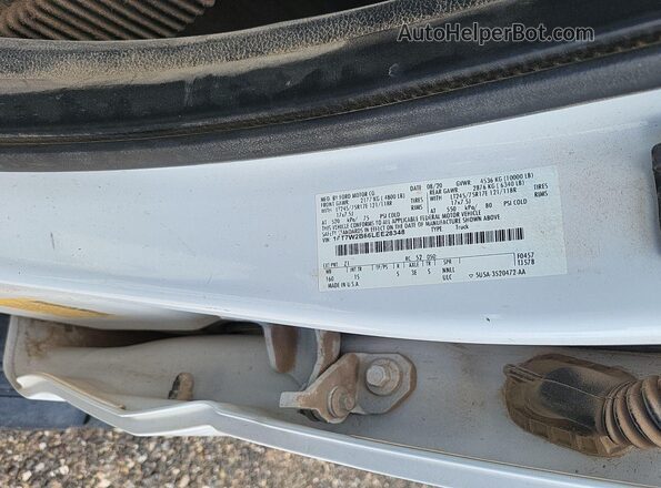 1FT7W2B66LEE28348 2020 FORD F250  Front view