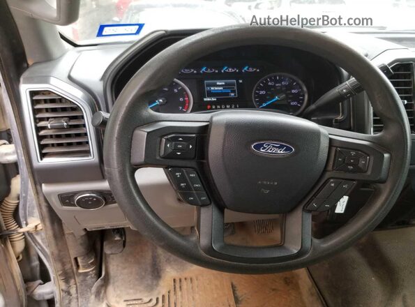 1FT7W2B68LED41647 2020 FORD F-250  Вид салона спереди
