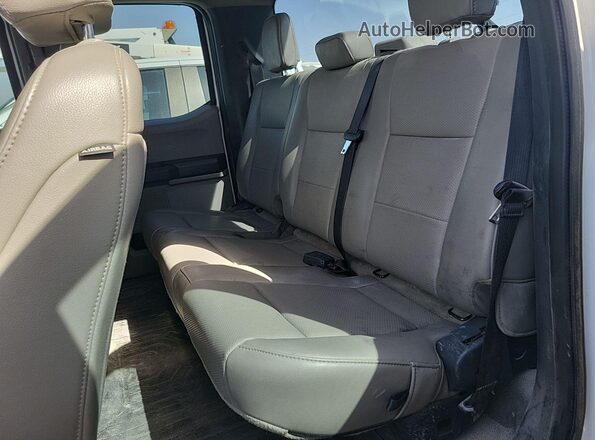 1FT7X2B60NEE90697 2022 FORD F250  Front interior view