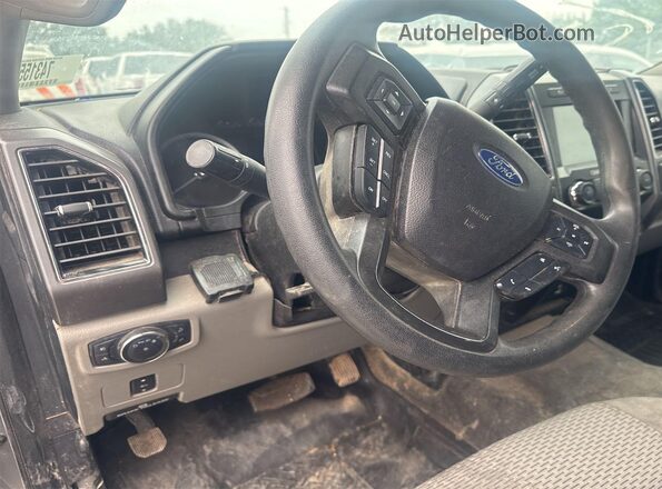 1FT7X2B68LED68375 2020 FORD F-250  Вид салону спереду