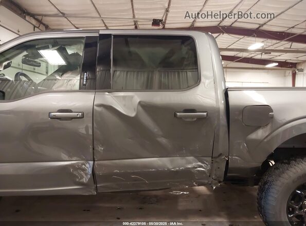 1FTFW3L54RKD54283 2024 FORD F150 Gray Դիմացի տեսք