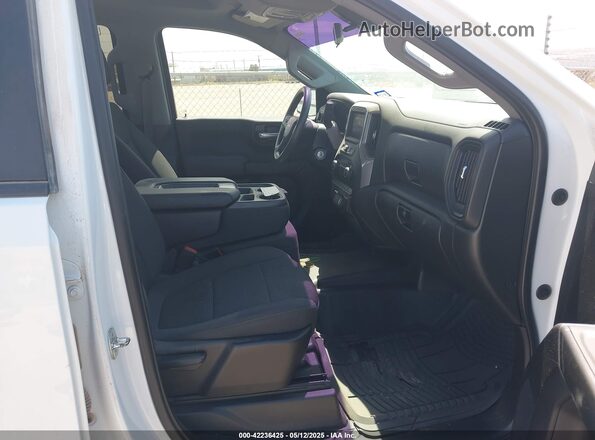 1GCRYAEF7MZ347703 2021 CHEVROLET SILVERADO White Widok wnętrza z przodu