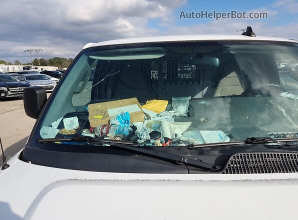 1GCWGAFG0L1190607 2020 CHEVROLET EXPRESS White 