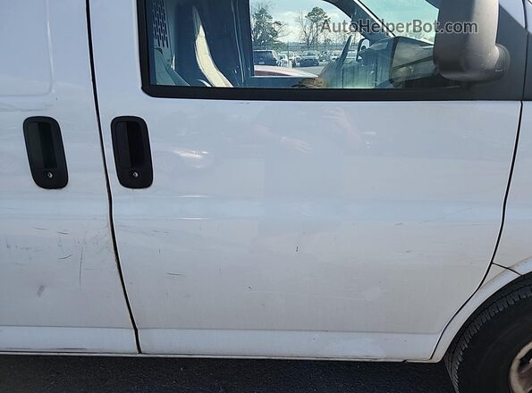 1GCWGAFG0L1190607 2020 CHEVROLET EXPRESS White 