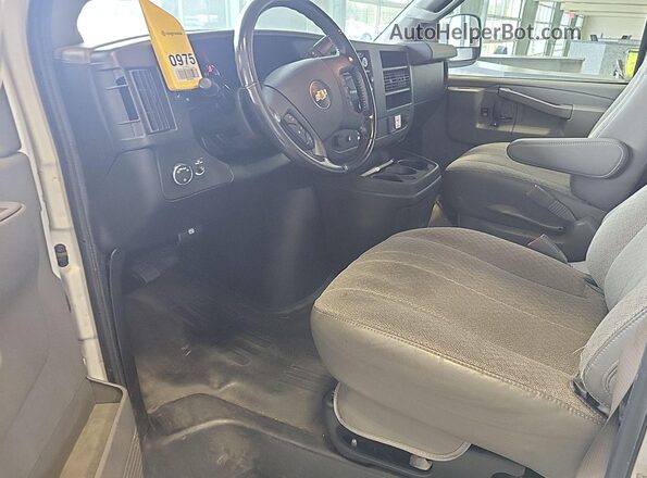 1GCWGAFGXL1158716 2020 CHEVROLET EXPRESS White Vista del compartimento del motor