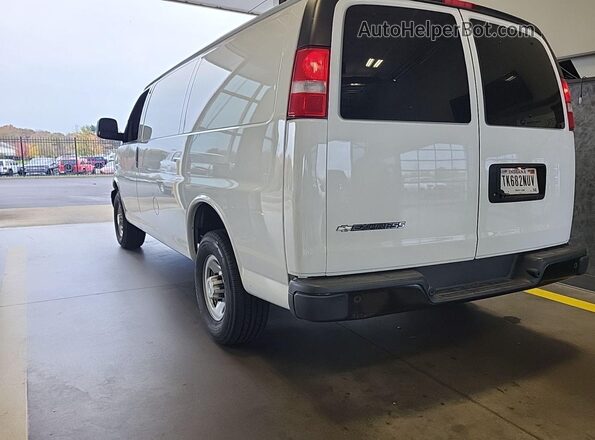 1GCWGAFGXL1158716 2020 CHEVROLET EXPRESS White 