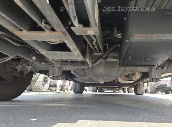 1GCZGGFP7L1276769 2020 CHEVROLET EXPRESS  Задняя правая четверть