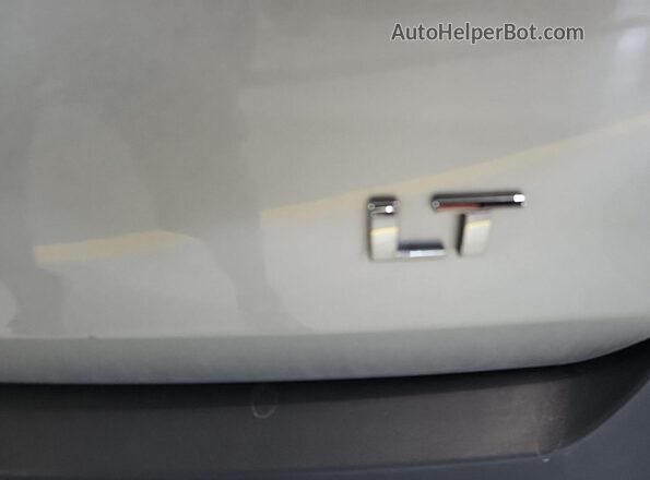 1GNEVGKW0MJ158671 2021 CHEVROLET TRAVERSE  უკანა სალონის ხედი