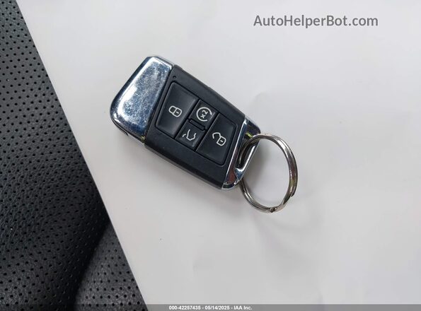 1V2FE2CA0MC223881 2021 VOLKSWAGEN ATLAS Gray Vista del salpicadero