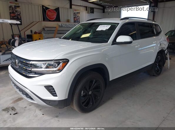 1V2WR2CA4PC555542 2023 VOLKSWAGEN ATLAS Белый Передняя левая четверть