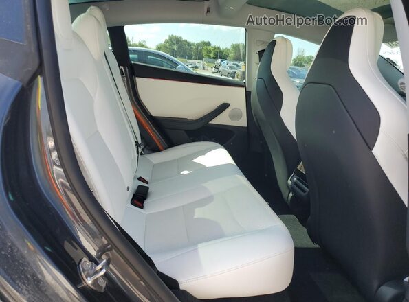 5YJ3E1ET0RF825803 2024 TESLA MODEL Черный 