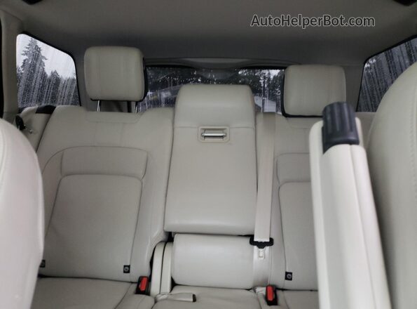 SALGS4RY1LA581203 2020 LAND ROVER RANGE White Հետևի նստատեղերի տեսք