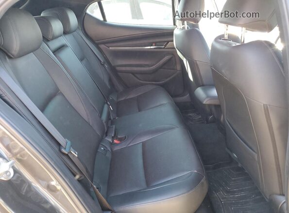 JM1BPBML5N1513556 2022 MAZDA 3 Gray Widok tylnych siedzeń