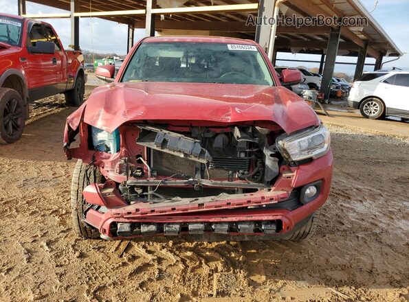 3TMAZ5CN3GM002153 2016 TOYOTA LE Красный Вид спереди