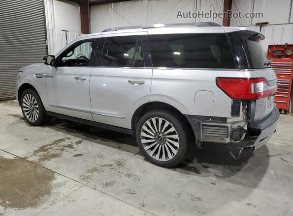 5LMJJ2LT1JEL04387 2018 LINCOLN NAVIGATOR Silver 