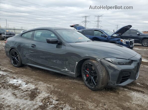 WBA13AR04NCJ02389 2022 BMW M4 Gray Delantero derecho