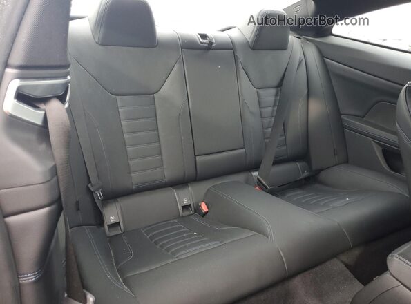 WBA13AR04NCJ02389 2022 BMW M4 Gray Vista de los asientos traseros