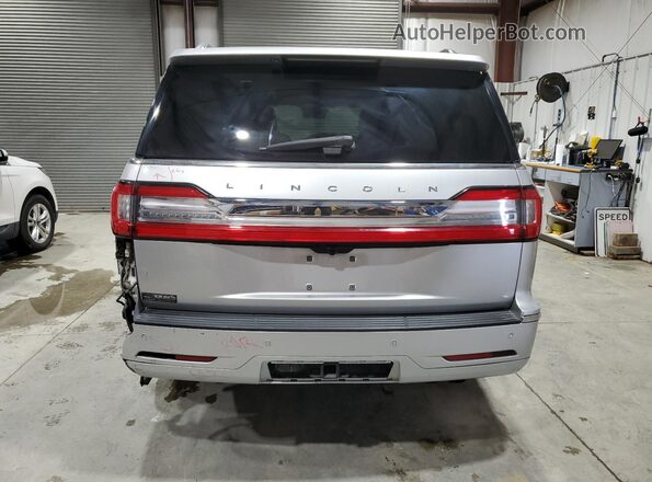 5LMJJ2LT1JEL04387 2018 LINCOLN NAVIGATOR Silver 