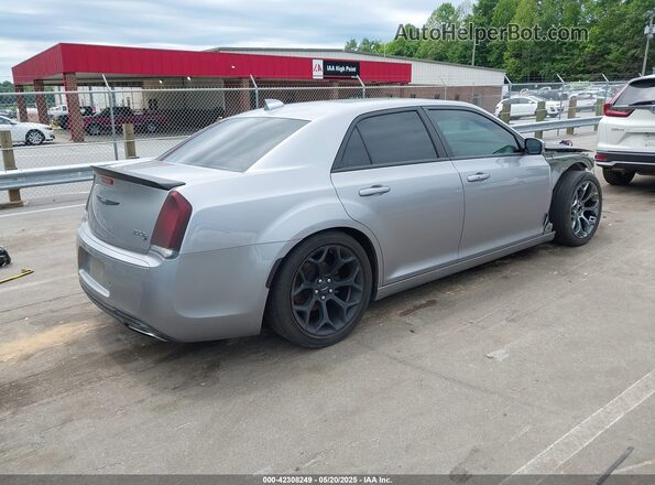2C3CCABG4JH264070 2018 CHRYSLER 300 White Tył prawy