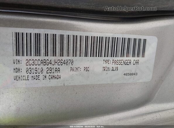 2C3CCABG4JH264070 2018 CHRYSLER 300 White Widok komory silnika