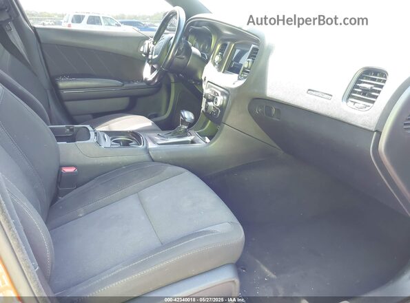 2C3CDXBG9LH150455 2020 DODGE CHARGER Orange Front interior view