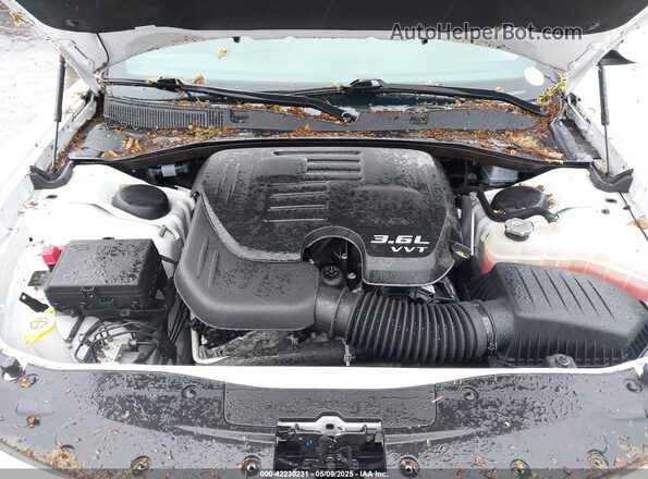 2C3CDXJG6LH102705 2020 DODGE CHARGER White უკანა ხედი