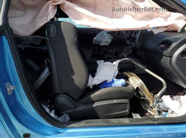 2C3CDZBT3GH164706 2016 DODGE CHALLENGER Blue Vista de los asientos traseros