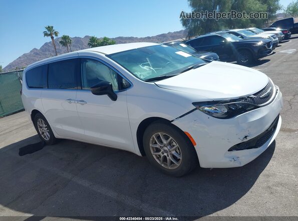2C4RC1CG4RR141427 2024 CHRYSLER VOYAGER White 